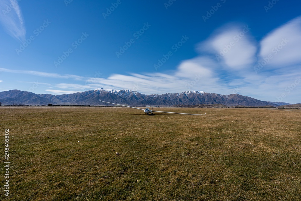 Gliding in Omarama is one of the favourite activity to do in New Zealand