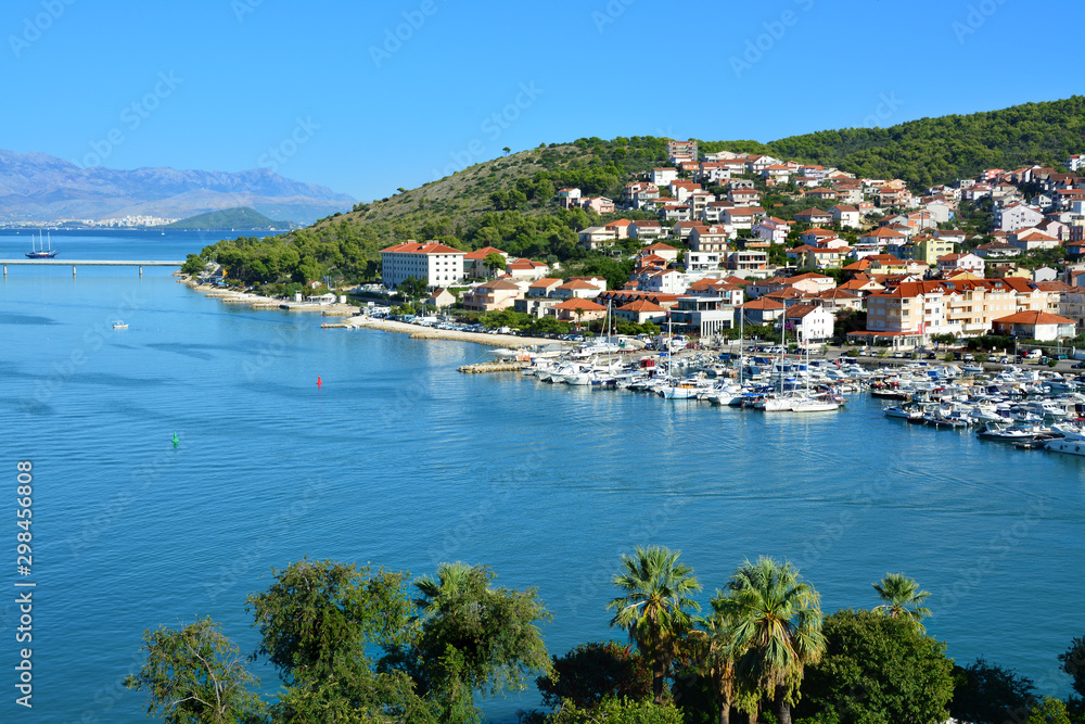 stare miasto Trogir w Chorwacji, morze Adriatyckie