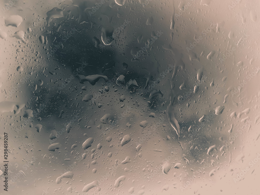 Fototapeta premium droplet on car window
