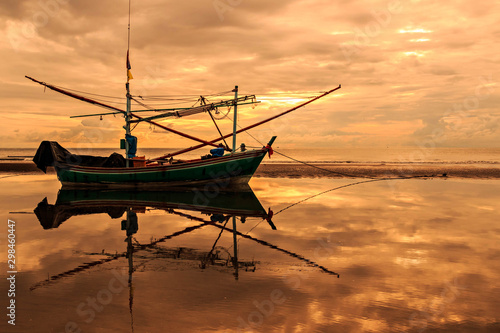 Fototapeta Naklejka Na Ścianę i Meble -  fishing boat on beach