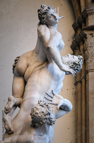 Φωτογραφία The Rape of Sabine Women Renaissance sculpture 1574-1580 by Giambologna 1529– 60