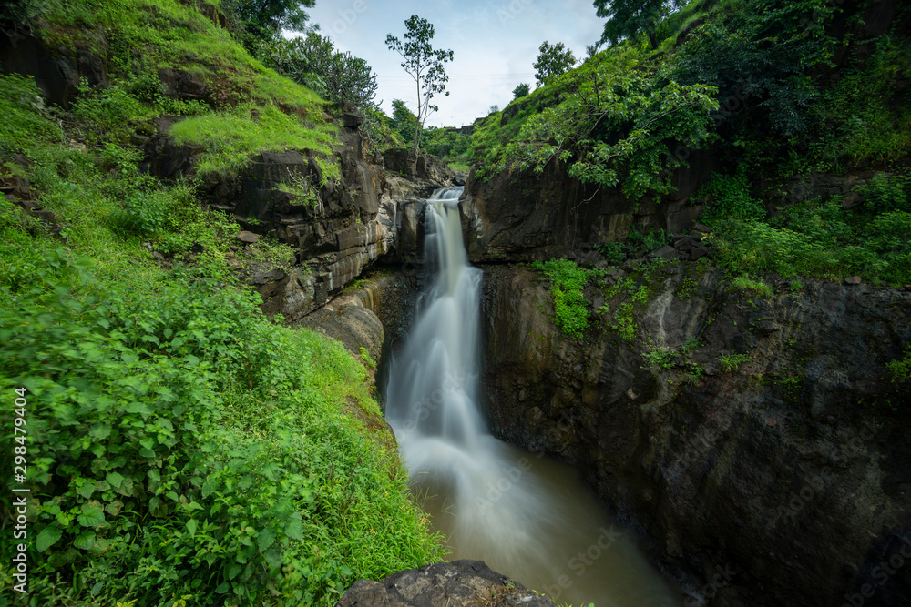 Less Known yet very beautiful Waterfall near Urul Village,Maharashtra,India Less Known yet very beautiful Waterfall near Urul Village,Maharashtra,India