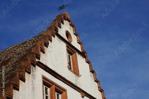 Sonnige Renaissancefassade in Maikammer in der Pfalz  photo