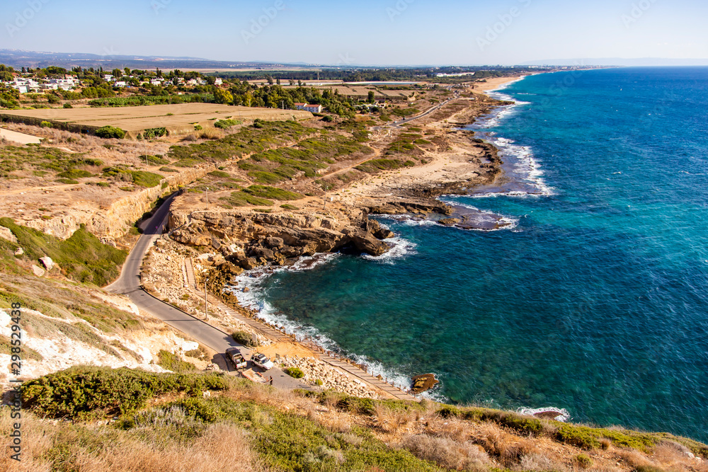 Obraz premium The rocky coast of the Mediterranean sea,the Grotto of Rosh Hanikra.