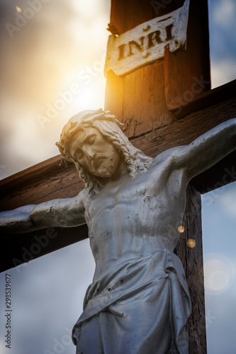 Leinwand Poster Statue of Jesus Christ on the cross