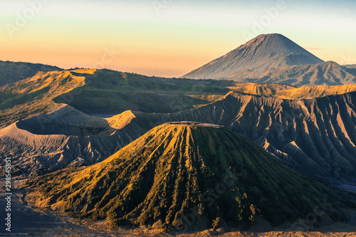 Bromo Volcano Group Is a natural tourist attraction with beautiful scenery Is in Indonesia Considered to be a powerful volcano Which tourists are increasingly popular every year