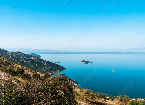 Lake Skadar's amazing natural views © TheWorldALaCarte