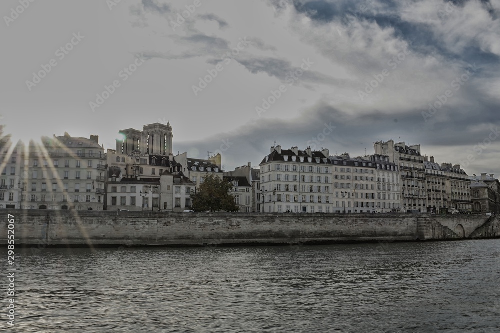 Naklejka premium PARIS SEINE PONT ILE DE LA CITE ILE SAINT LOUIS