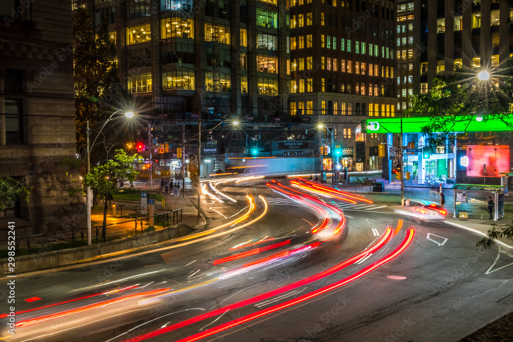 Fototapeta premium TORONTO, ONTARIO / CANADA - SEPTEMBER 20 2019: Toronto downtown. Evening