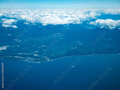 Canadian island and pacific ocean © Feng