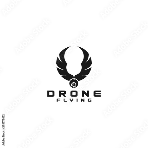 drone quadruplicate with action camera logo design 