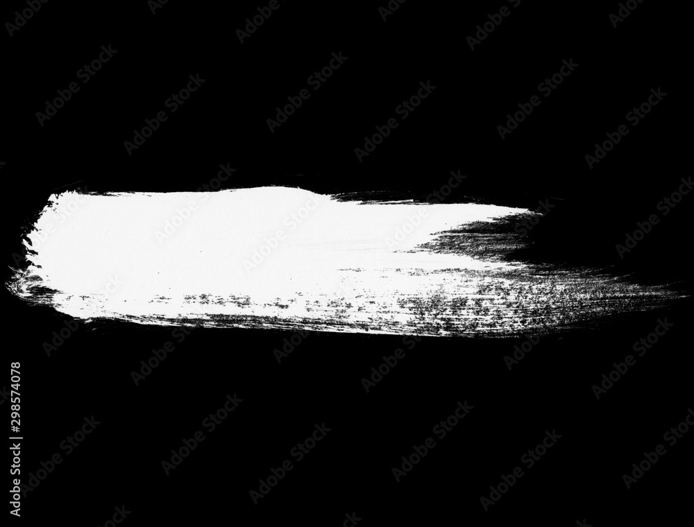 Obraz premium Abstract black background with white watercolor smear