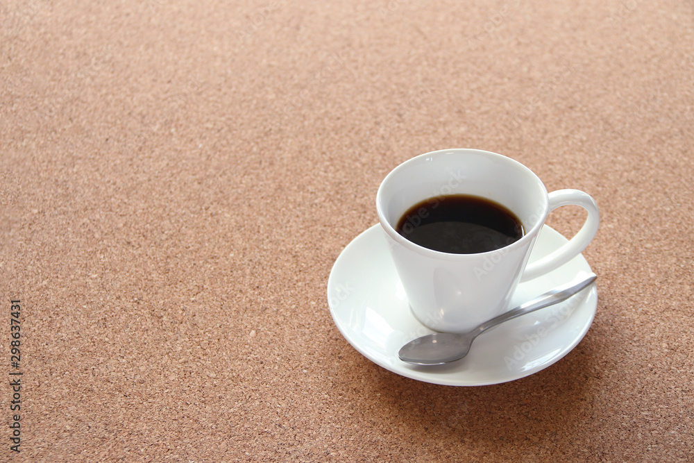 コーヒーとプレゼントとクリスマスリース コルク背景 Stock Photo Adobe Stock コーヒーとプレゼントとクリスマスリース コルク背景 Stock Photo Adobe Stock