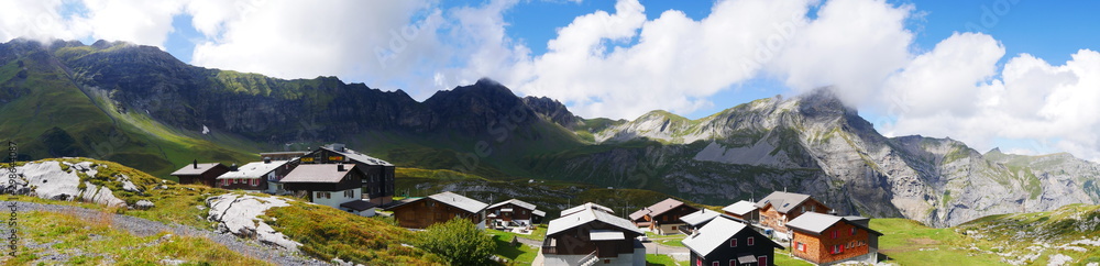 Melchsee-Frutt, Schweiz: Das malerische Dorf liegt inmitten der Berge
