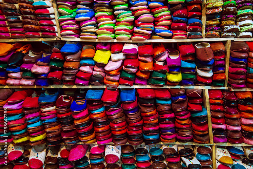 Traditional vibrant Moroccan slippers - 