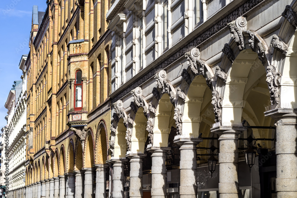 Colonnaden Fassaden in Hamburg entzerrt
