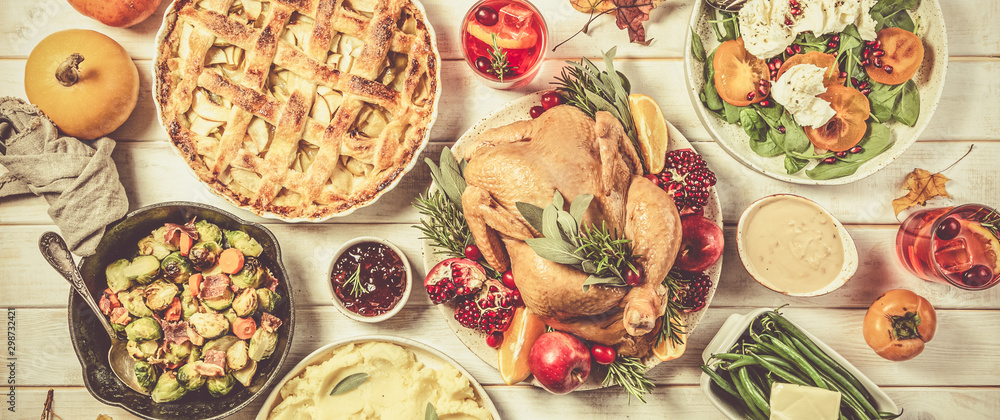 Selection of traditional thanksgiving food - turkey, mashed patatoes, green beans, apple pie on rustic background, top view - obrazy, fototapety, plakaty 