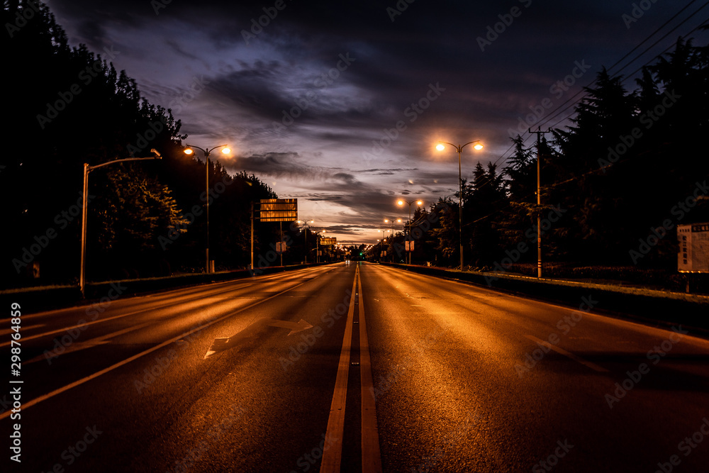Morning Road in Shanghai Morning Road in Shanghai