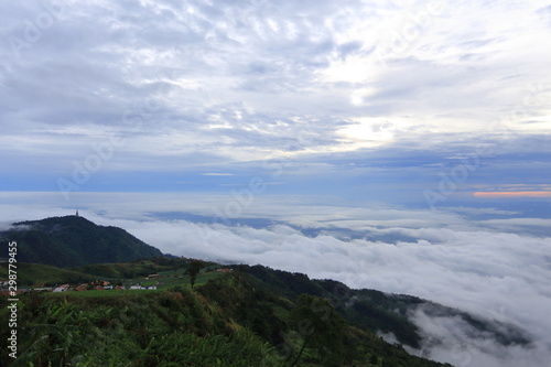 The fog at Phu Thap Berk Mountain in Phetchabun, Thailand © pantkmutt