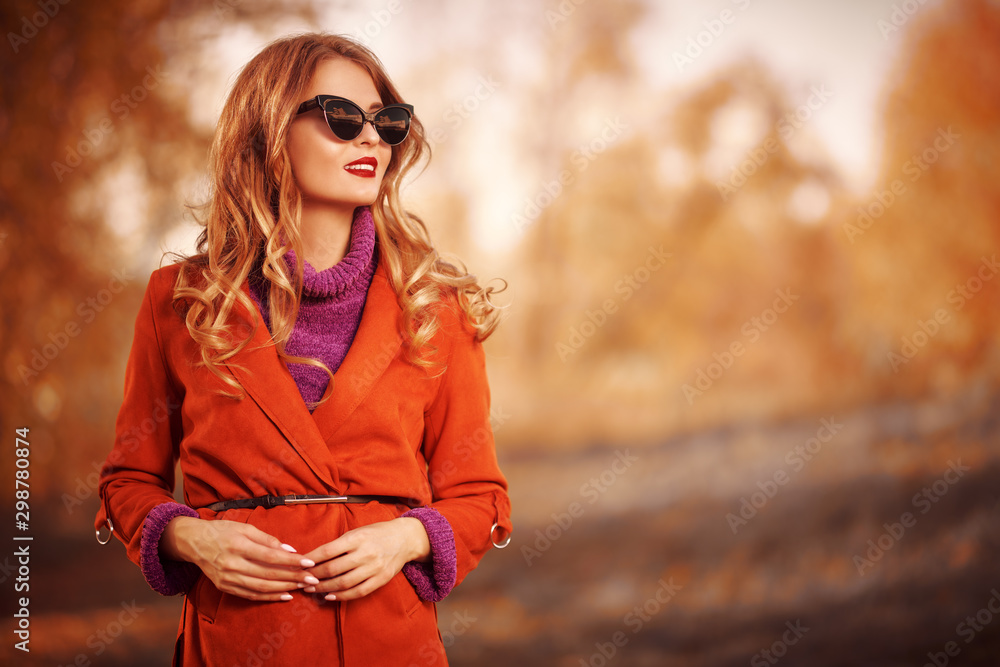 young woman outdoor young woman outdoor