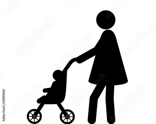 Frau schiebt Buggy mit Kind