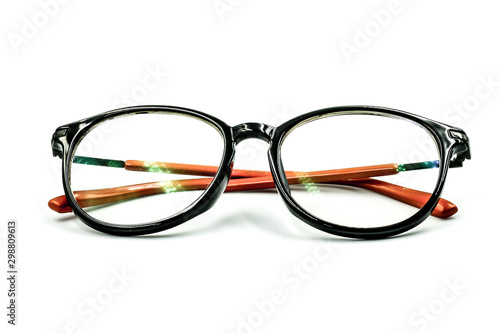 Round Glasses Women.Already used The image is sharp close.Is a good background.Suitable for use. 