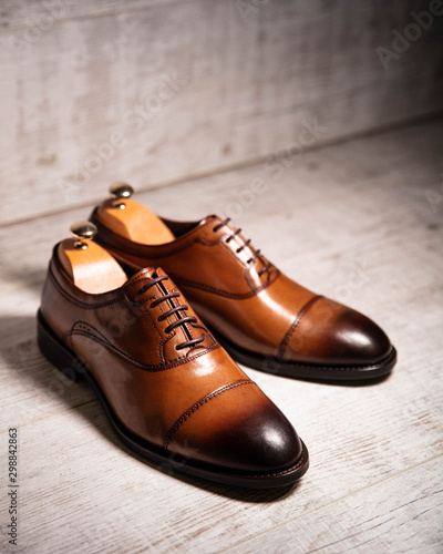 Office leather shoes