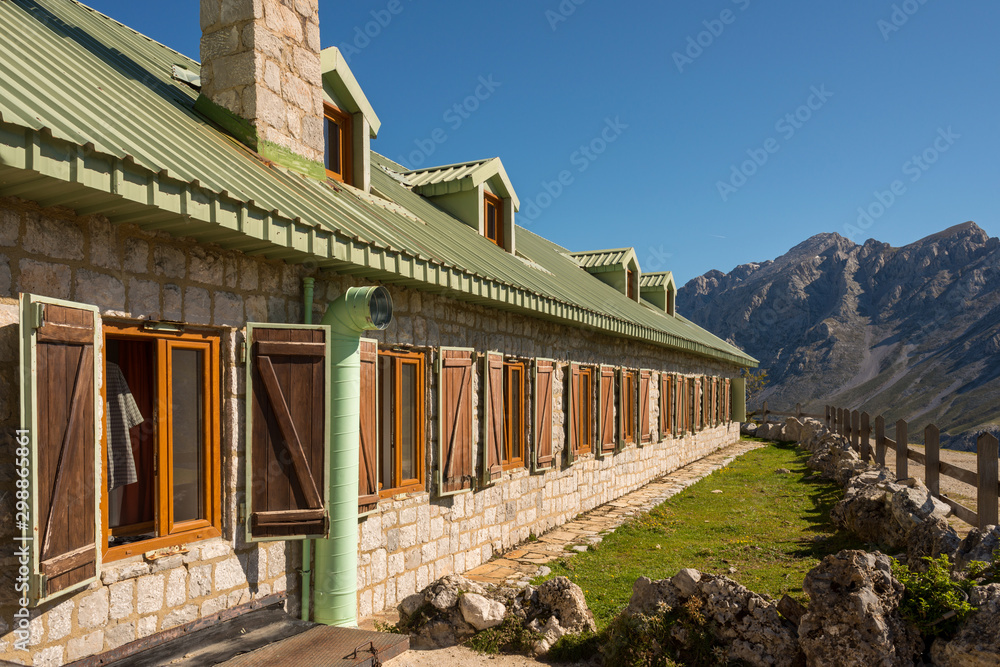 Hostel in the peaks of Europe in Fuente De