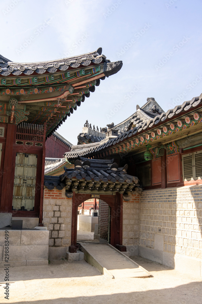 Fototapeta premium Bonguensa Temple Buddha statue, Seoul, South Korea