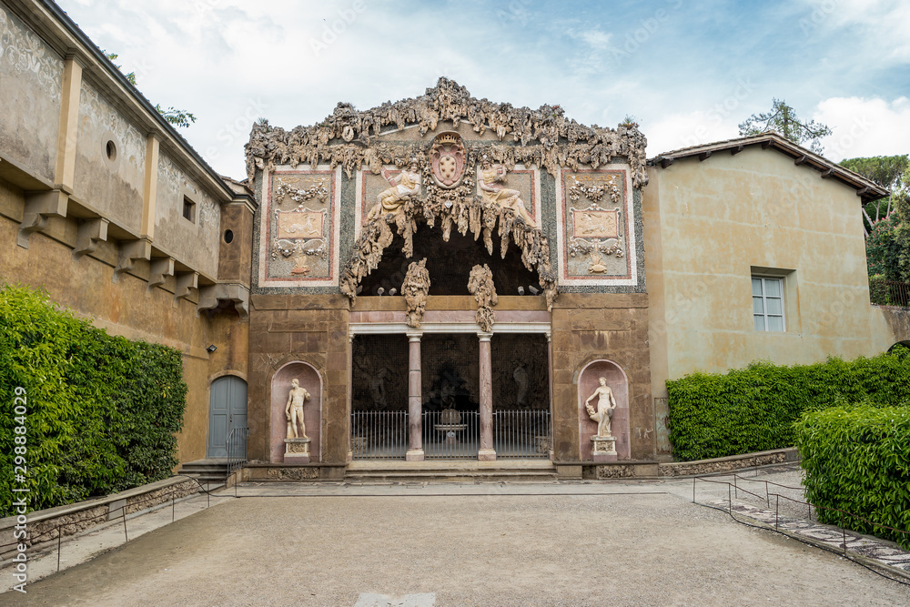 Fototapeta premium Florence, Tuscany, Italy, Entrance of the Buontalenti Cave in Boboli Gardens. Unesco World Heritage site