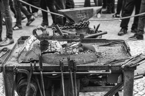 Φωτογραφία Forge workshop at street fair