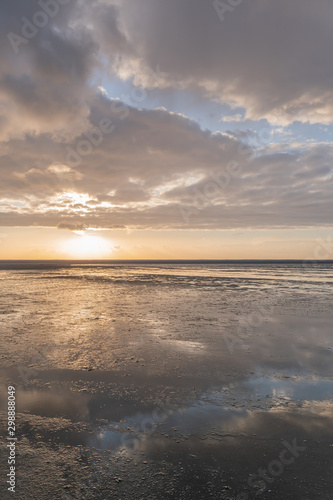 Sonnenuntergang am Meer     Nordsee  Niederlande