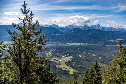 Fototapeta Naklejka Na Ścianę i Meble -  Dobratsch nature park, Villach Alps