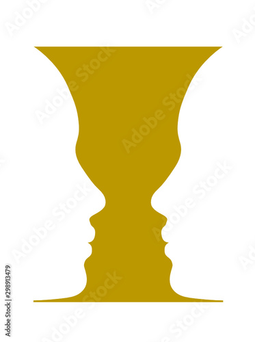 Coppa risultante da visi contrapposti