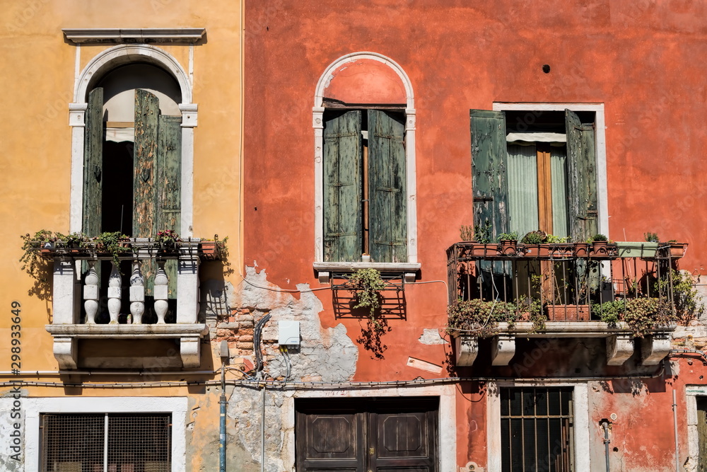 pittoreske hausfassade in venedig, italien