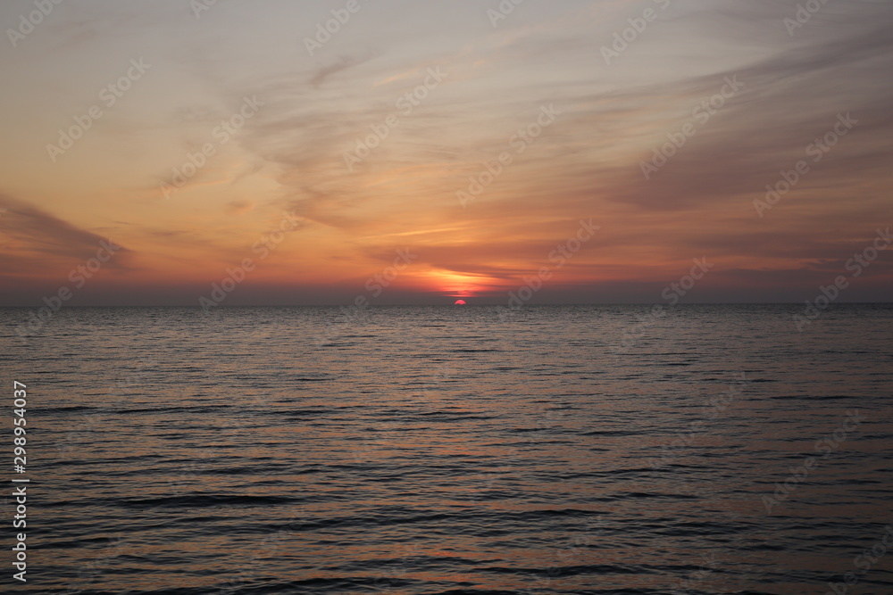 beautiful sunset or sunrise over the sea
