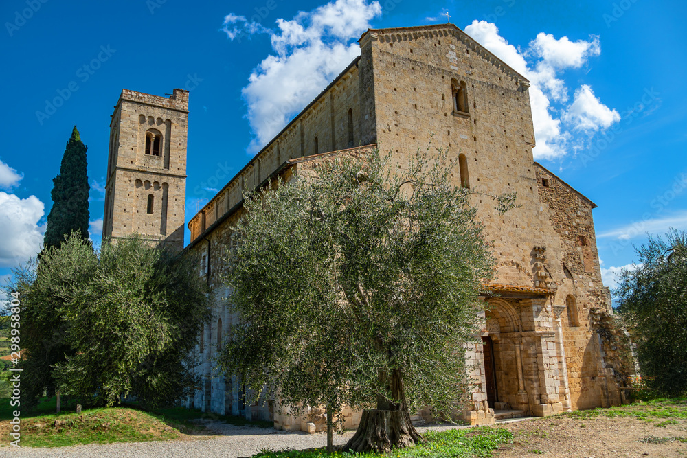 Sant'Antimo Abbey, Castelnuovo dell Abate, Montalcino, Tuscany, Italy