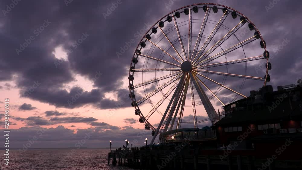 The Great Wheel at sunset, Pier 57, Seattle, Washington, USA The Great Wheel at sunset, Pier 57, Seattle, Washington, USA