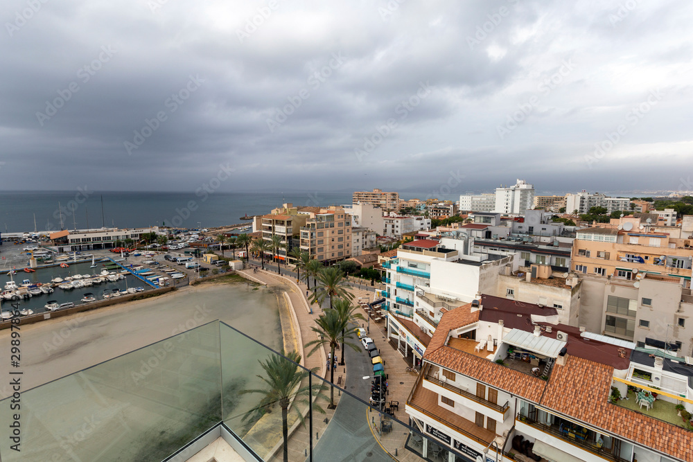 Fototapeta premium View of Palma de Mallorca on an autumn day