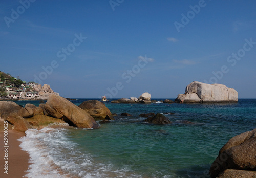 The bright waters of Ao Tanot (Tanote Bay) in Koh Tao, Thailand