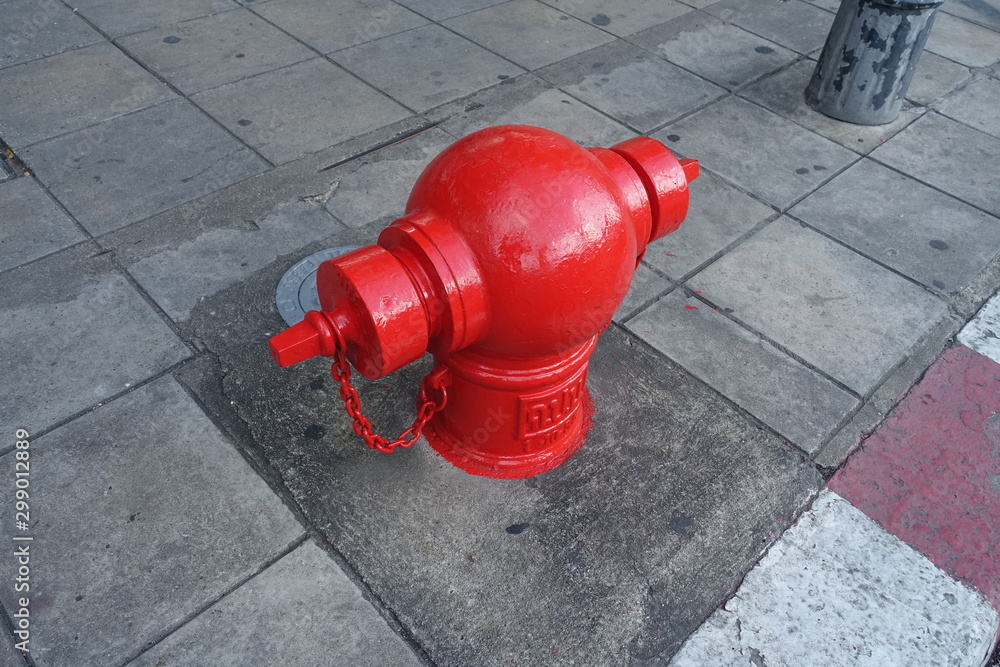 消火栓　赤　アジア　バンコク