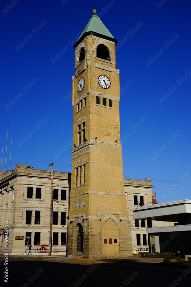 Fototapeta premium Clock tower in Neenah, Wisconsin apart of the Old City Hall of 1888