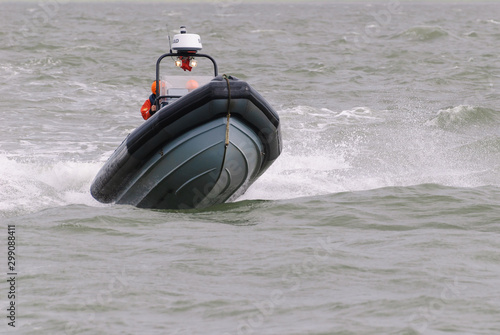 Quadro em tela boat in the sea