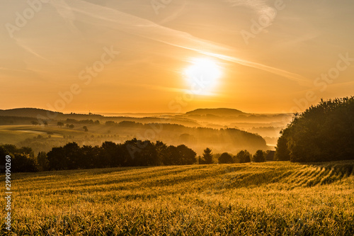 Sonnenaufgang bei Annaberg-Buchholz im Erzgebirge photo