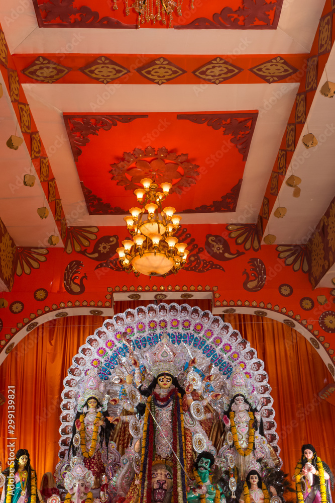 Obraz premium Goddess Durga idol during the navratri/durga puja celebration in India