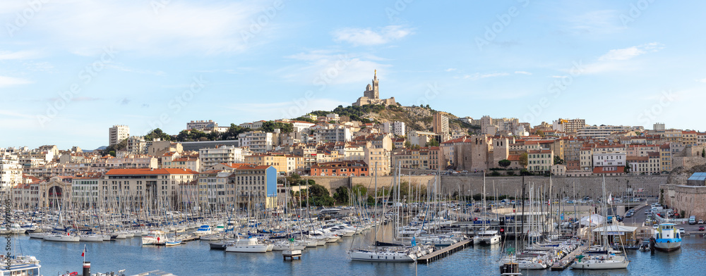 Panorama du Vieux-Port de Marseille
