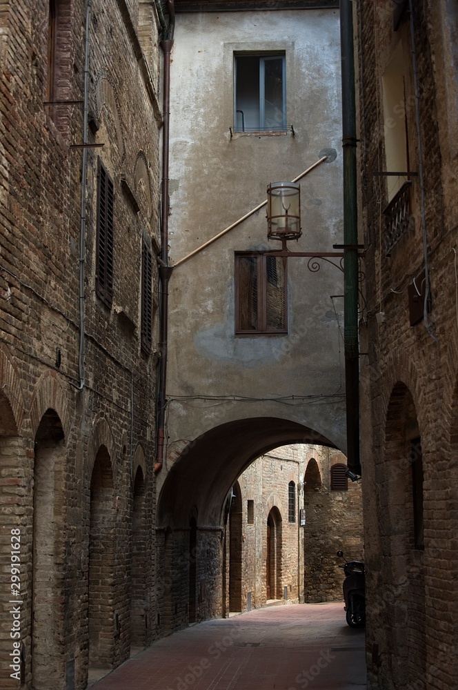 Narrow Alleyway in San Gimignano