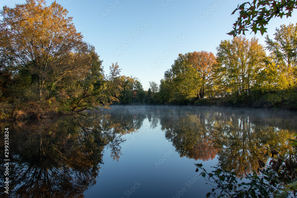 Fototapeta premium Cool morning on Arkansas Lake