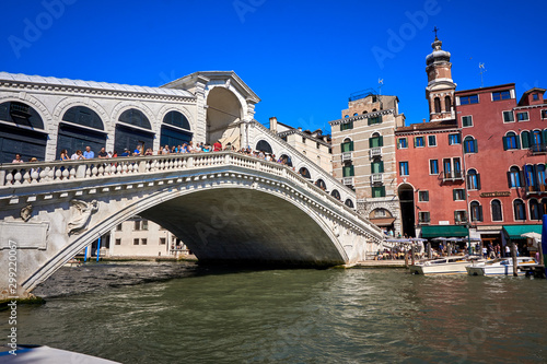 Rialto Bridge Ponte di Rialto Venice Italy © Boris