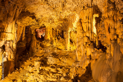 Quadro su tela Tropfsteinhöhle in Rudine, Krk, Kroatien, Kvarner-Golf, Kroatien, Europa|Stalact